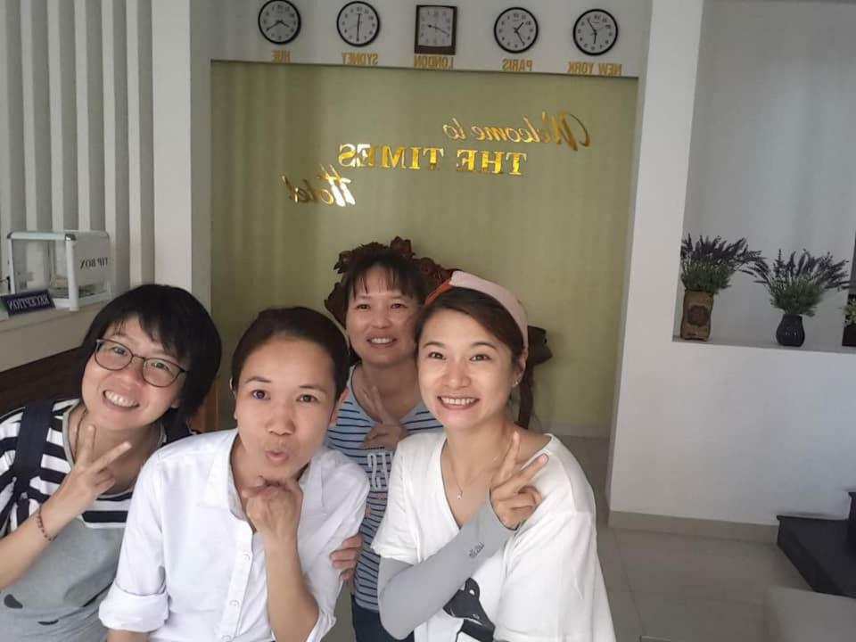 The Times Hotel Hue Esterno foto